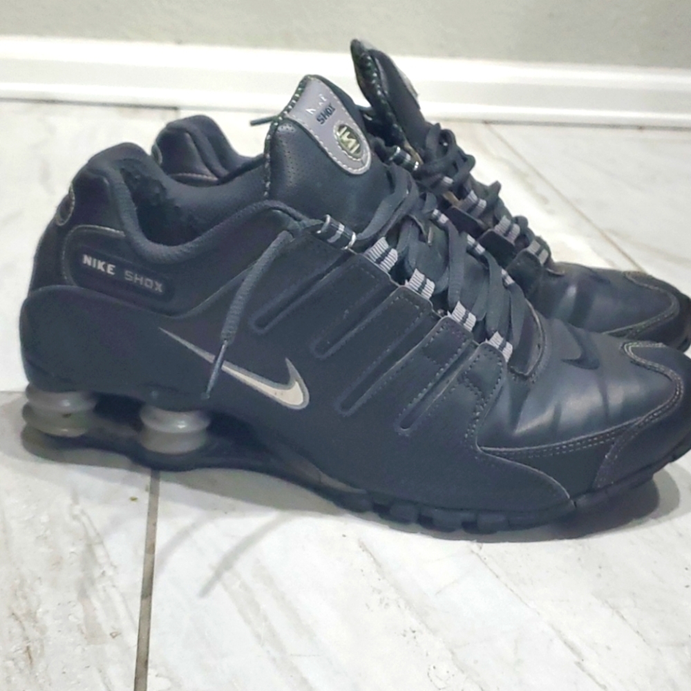 Gry Nike shox womens